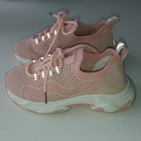 Текстильные лёгкие кроссовки