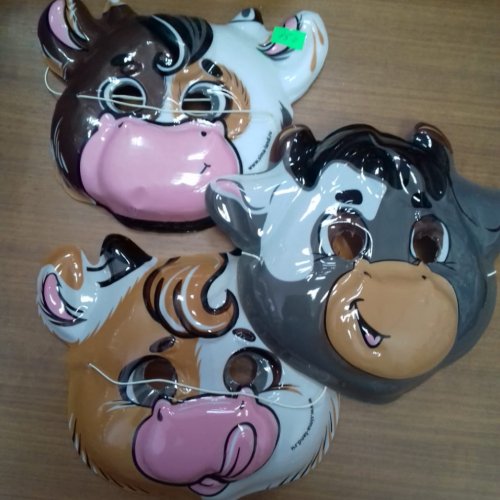 Маска Коровка