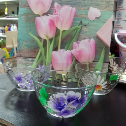 Тарелочки стеклянные с цветочным рисунком