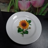 Тарелка десертная фарфор