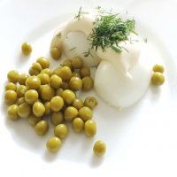 Яйцо под майонезом