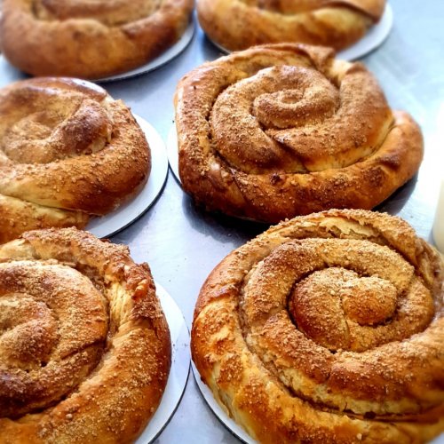 Слоеные сладкие хлебушки