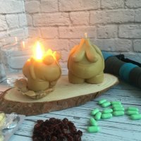 Свеча из пчелиного воска жиротоп "Агафья Федоровна"