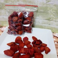 Клубника вяленая