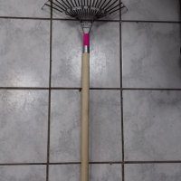 Грабли садовые