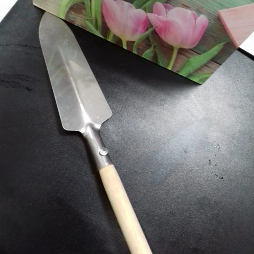 Лопатка садовая