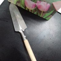 Лопатка садовая