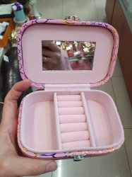 Шкатулка розовая