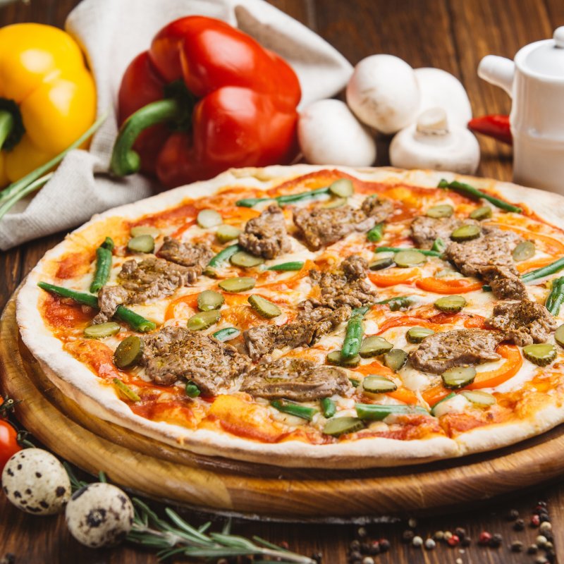 Пицца с рубленным мясом