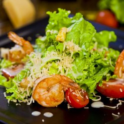 Цезарь с креветками