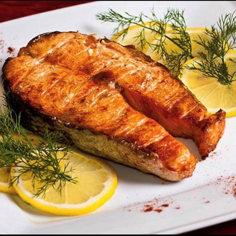 Стейк из лосося на углях