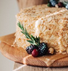 Наполеон слоёный 