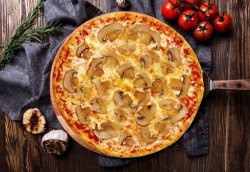 Пицца Грибная 800 гр.