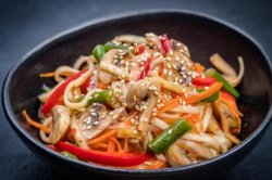 Удон с овощами