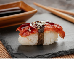 суши с угрем