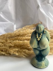 Свеча из пчелиного воска "Богиня плодородия" 