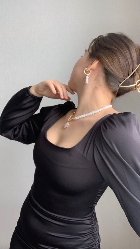 Колье с сахарным кварцем 🤍