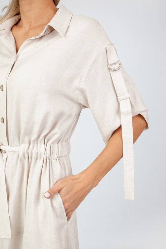 Платье-рубашка расслабленного силуэта с поясом на талии в желтом цвете