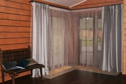 Шторы на угловые окна