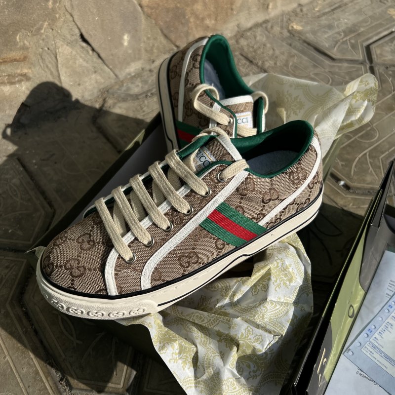 Женские кеды GUCCI