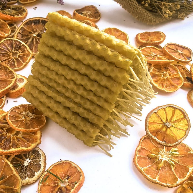 Восковая свеча 15 см