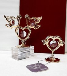 Фигурка  с кристаллами , Сердце с двумя голубками