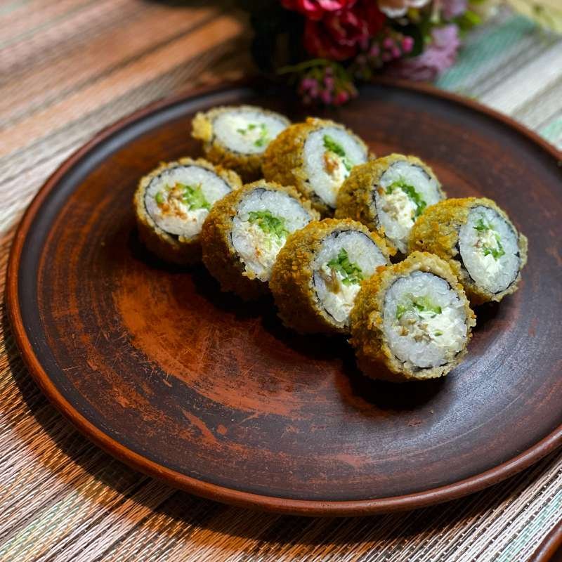 Жареный ролл с угрем