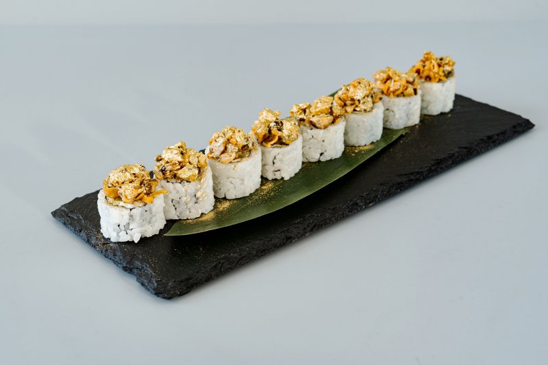 Ролл Мидии Тар Тар