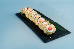 Горячий ролл лосось