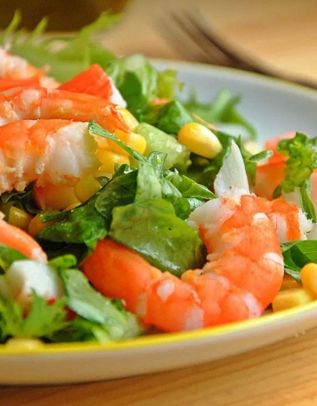 Салат с креветками