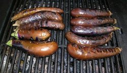 Овощи(перец,помидоры,баклажаны)