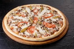 Пицца (курица,ветчина,грибы)