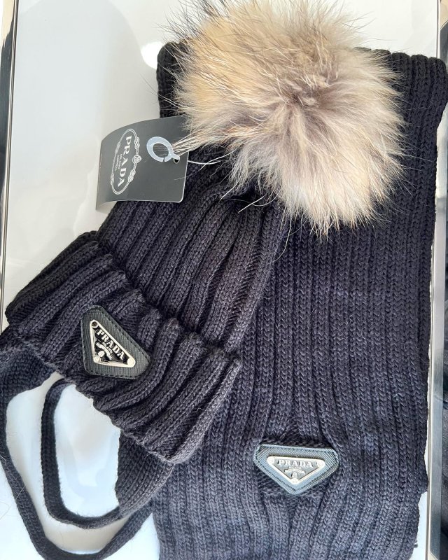 Комплекты шапка+шарф