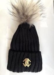 Шапки с натуральным бубонами