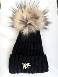 Шапки с натуральным бубонами