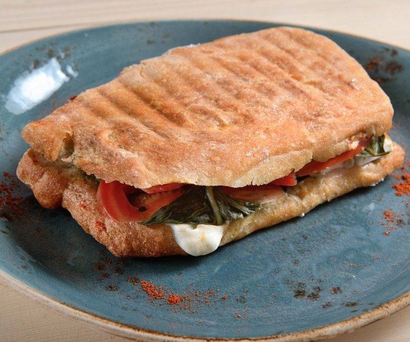 Панино с курицей (халяль)