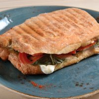 Панино с курицей (халяль)