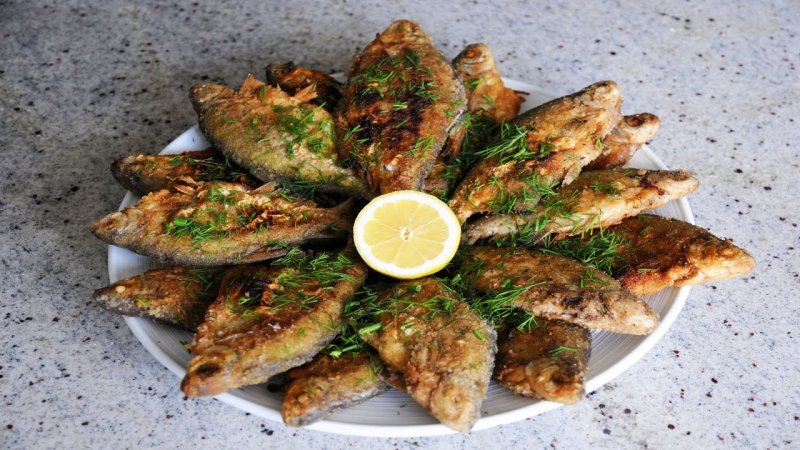 Рыба жареная в ассортименте