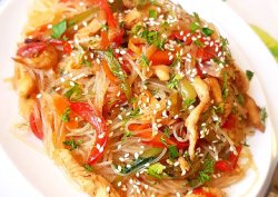 Фунчоза с курицей