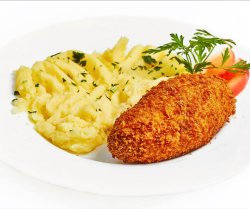 котлета по-киевски с картофельным пюре