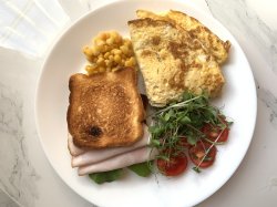 Сытный завтрак