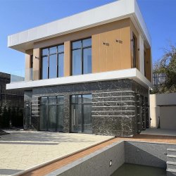 MODERN VILLAS