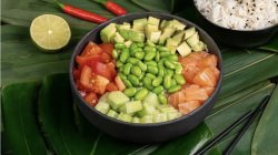 Поке с лососем