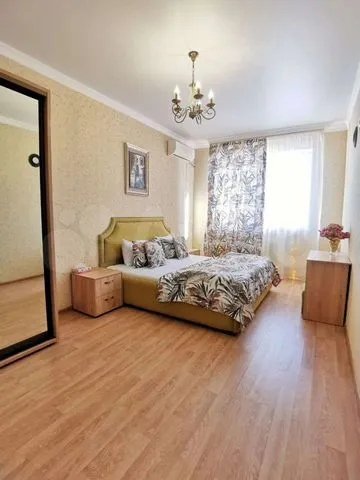 2-к. квартира, 76 м², 4/6 эт.