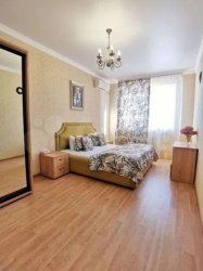 2-к. квартира, 76 м², 4/6 эт.