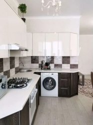 Квартира-студия, 76 м², 2/6 эт.