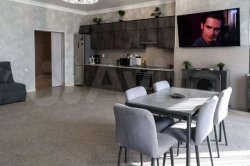 3-к. квартира, 178 м², 10/10 эт.