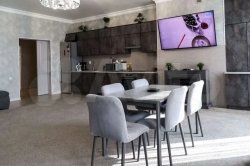 3-к. квартира, 178 м², 10/10 эт.