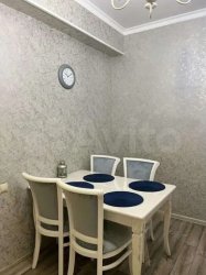 2-к. квартира, 81 м², 5/6 эт.