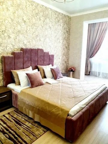 2-к. квартира, 76 м², 4/6 эт.